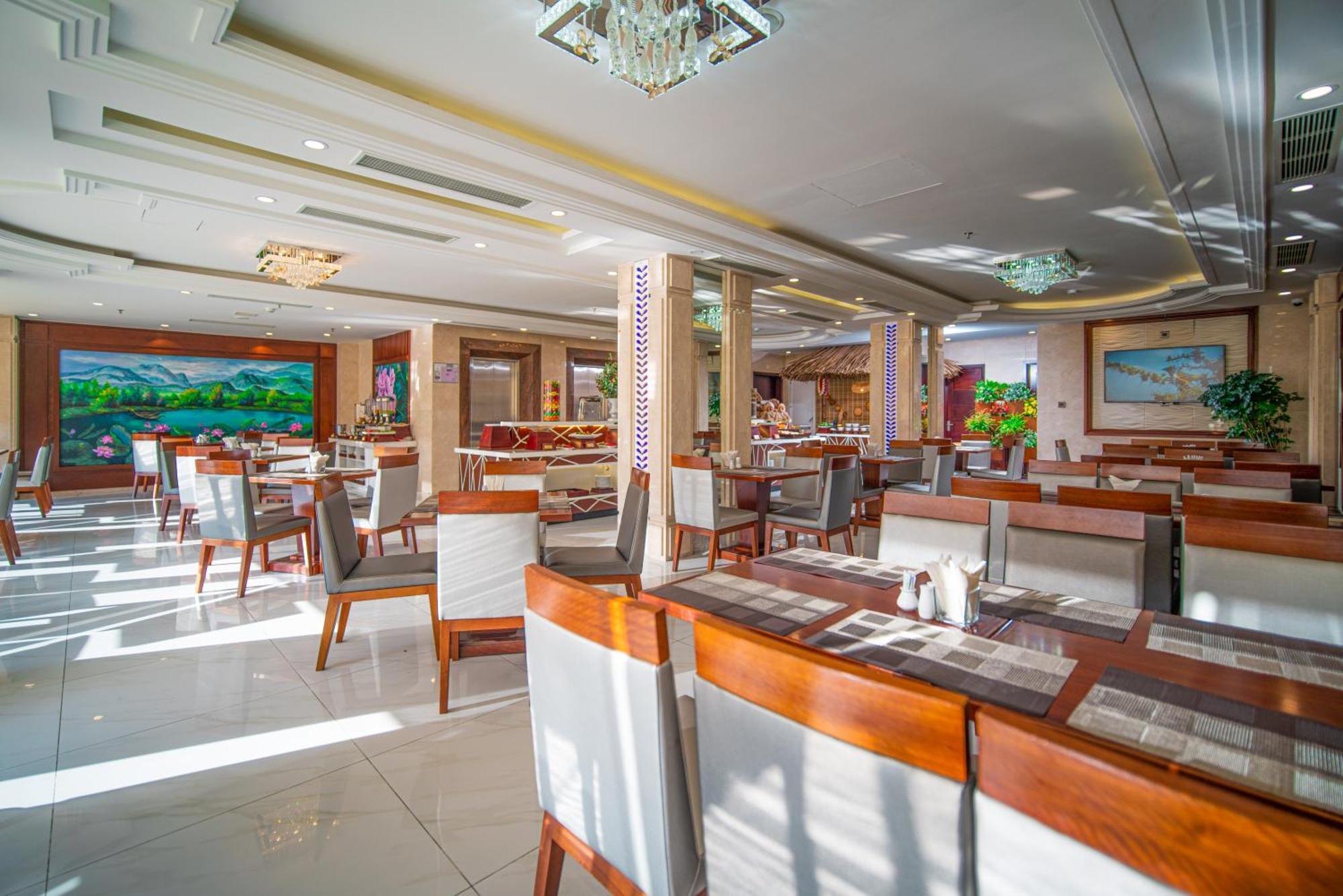 Alani Sea View Hotel Da Nang Exterior foto