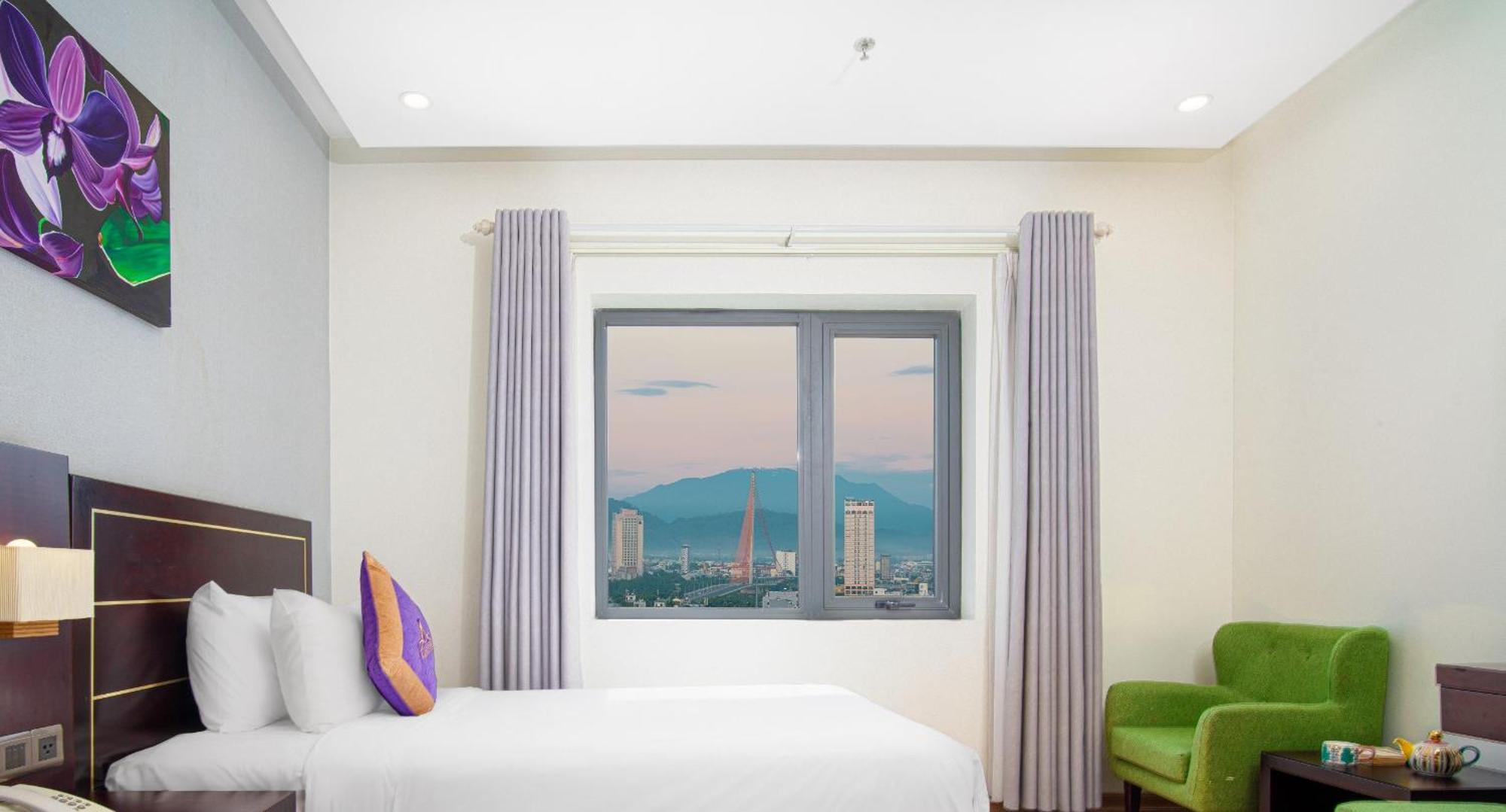 Alani Sea View Hotel Da Nang Exterior foto